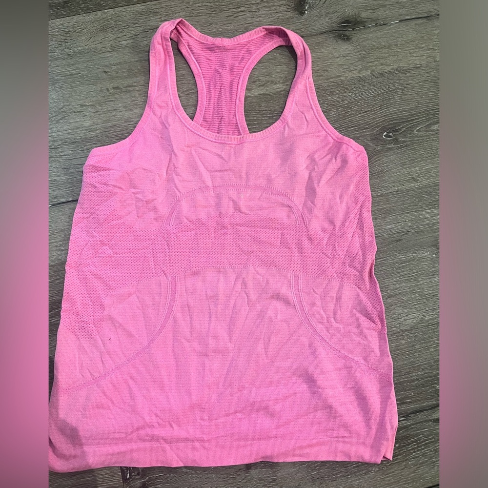 Lululemon tank top
